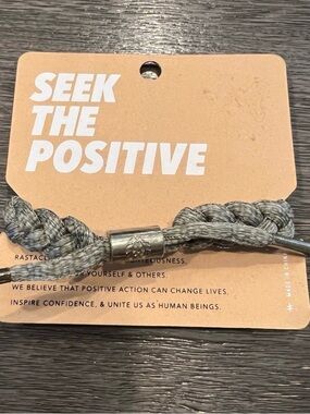 BRACELET RASTACLAT SEEK THE POSTIVE NWT GREEN